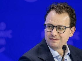 CEO Anthropic đưa ra 9 dự đoán gây sốc về trí tuệ nhân tạo
