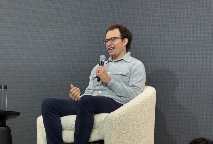 CEO Anthropic tuyên bố mô hình AI ảo giác ít hơn con người