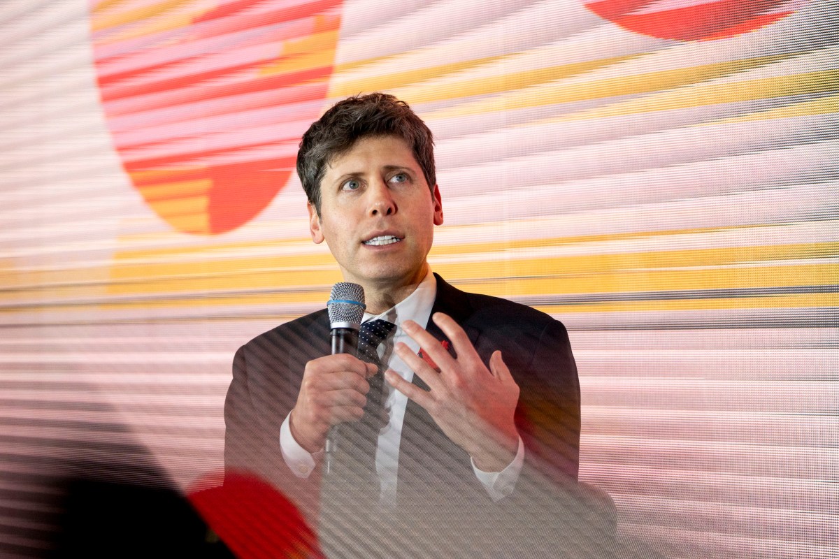 Sam Altman bị chỉ trích vì "không tôn trọng dầu ô liu"