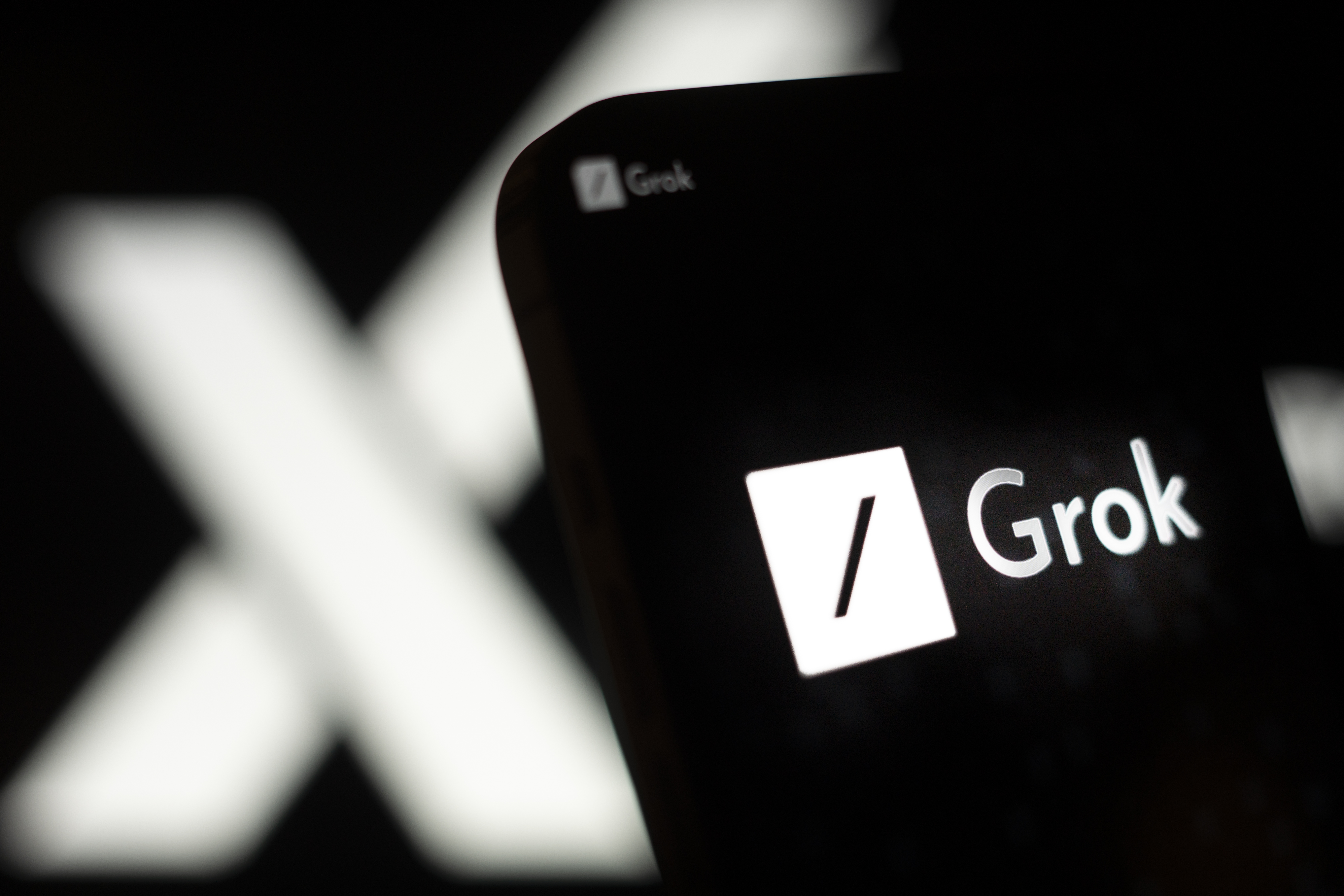 Grok sắp có khả năng chỉnh sửa bảng tính, thách thức Google và Microsoft