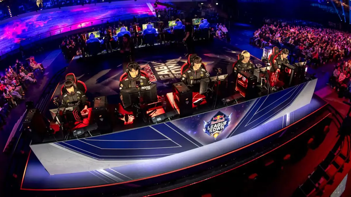 Voice chat toàn đội sắp đến với Liên Minh Huyền Thoại